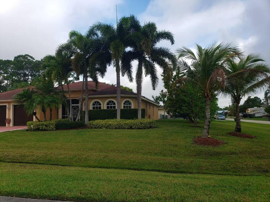 Charming Vacation Home In Port St Lucie. Port St. Lucie Exterior foto